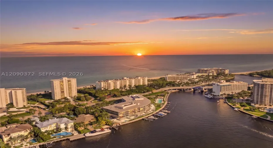 Minutes from the beach