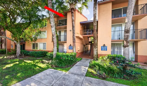 10765 apt 307-3