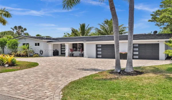 Fully Renovated Lighthouse Point home