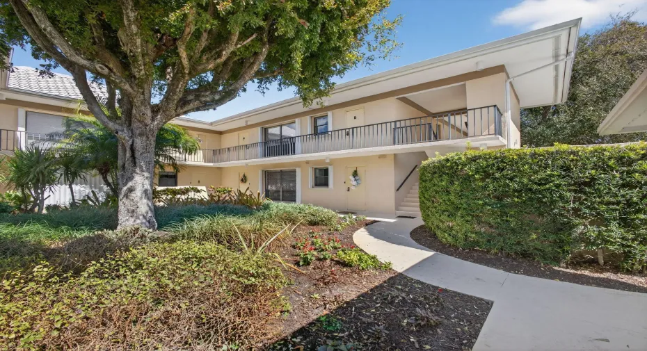 17D Turtle Creek Drive