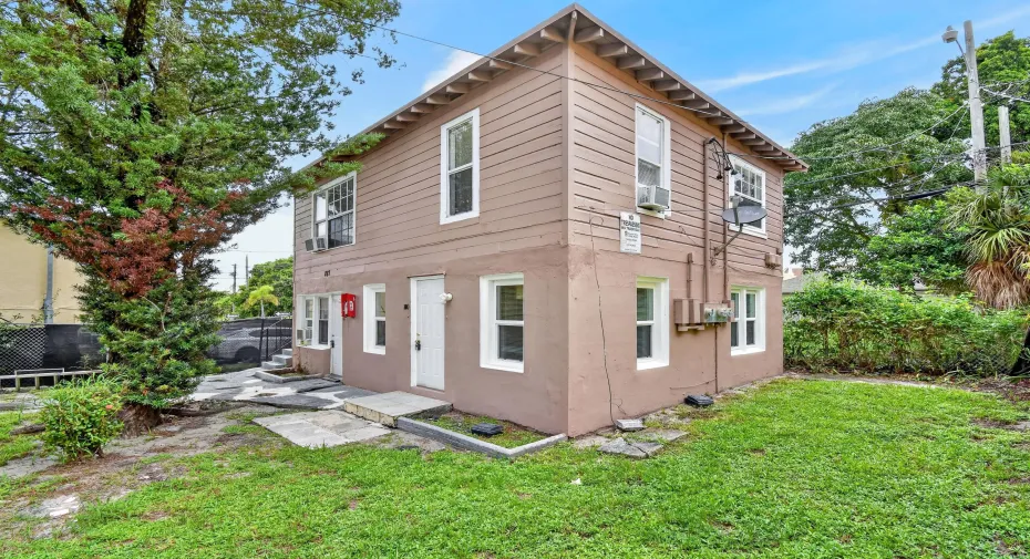 8877thSt-Exteriors(1)