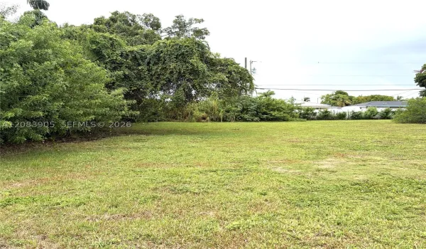 Corner Lot; 10,752 sq ft