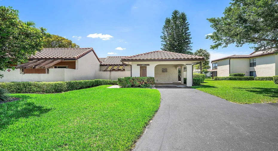 001-21875ArribaReal-BocaRaton-FL-33433-S