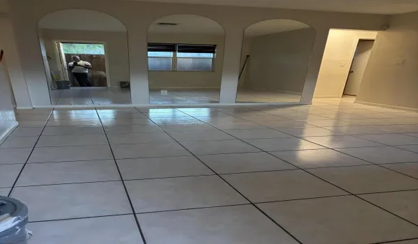 1829 Living room