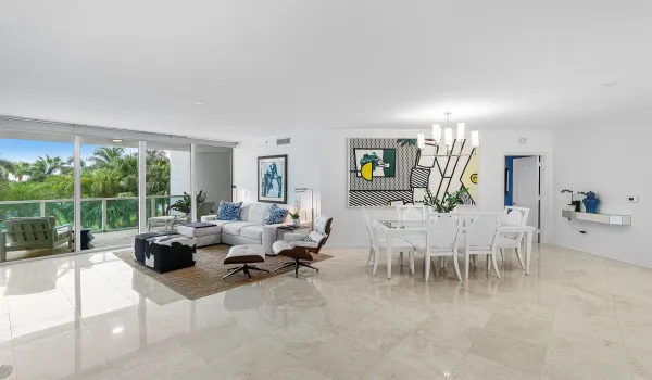 550 SE Mizner Blvd B309 Boca Raton FL 33