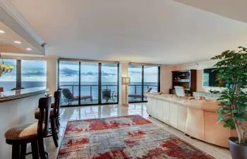 Direct Ocean View!