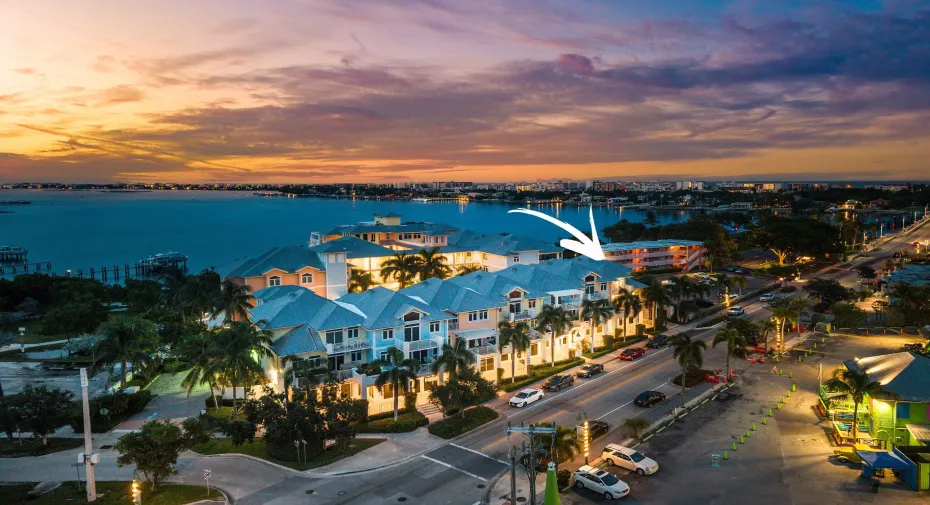 050-305EastOceanAvenue-TH7-Lantana-FL-33