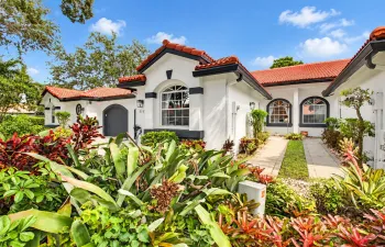 SPACIOUS VILLA IN VILLA SAN REMO