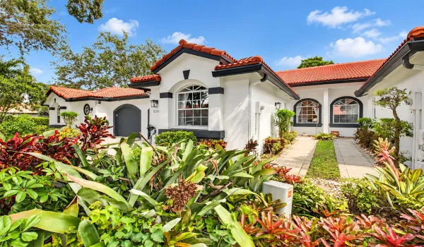SPACIOUS VILLA IN VILLA SAN REMO