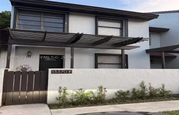 Townhouse For Sale