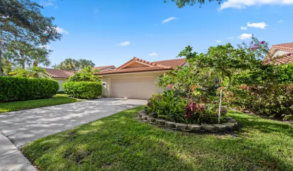WELCOME TO 2895 FARRAGUT LN
