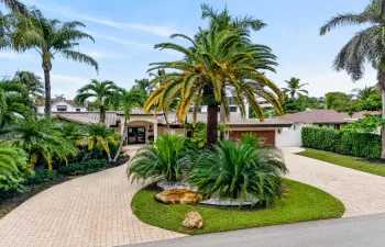 329 Isle of Capri Drive. Fort Lauderdale