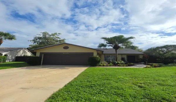 4215 Green Forest Way