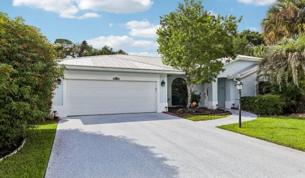 1-web-or-mls-Lexington Dr-S2109-001
