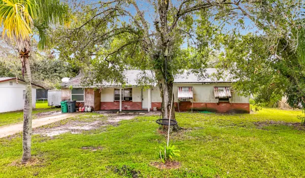 2930 Middle Road-5