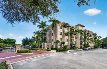 4907 Midtown #1316