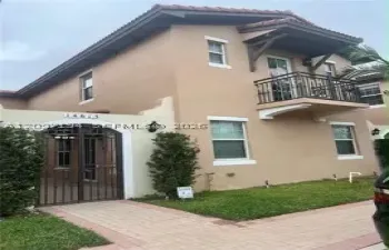 Townhouse For Sale