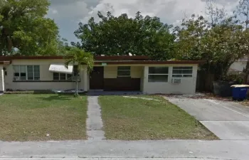 618 S 6th St.