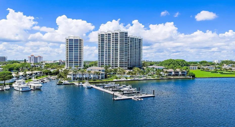048-1WaterClubWay-301-NorthPalmBeach-SMA