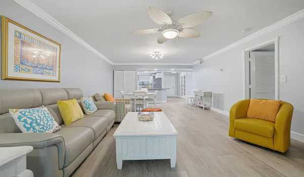 07-Livingroom-B