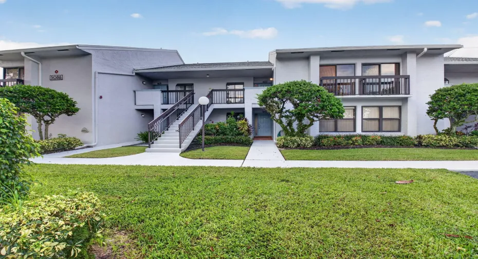 5086 Golfview Court, #1622