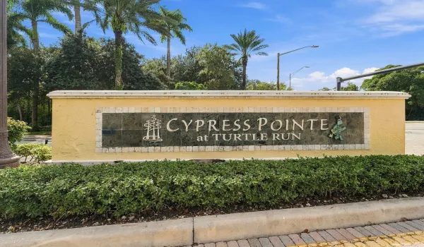 01_community sign