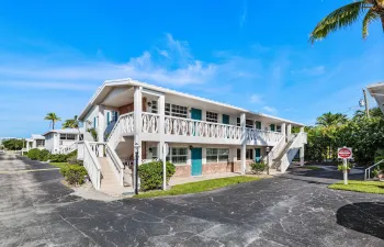 001-5505NorthOceanBoulevard-11208-OceanR