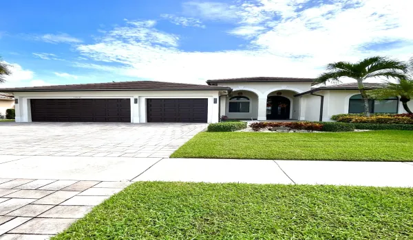11618 Manatee 1st pic