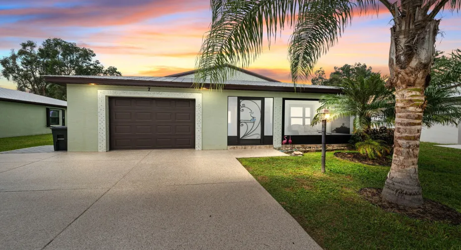3-web-or-mls-7 Mediterranean Blvd E - 3