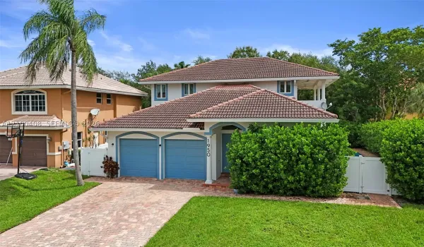 Welcome to 1950 Blue Water Terrace S