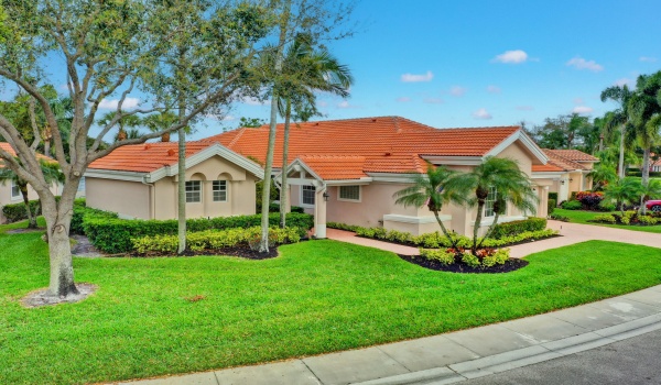 523 Eagleton Cove Trace, Palm Beach Gardens, Florida 33418, 4 Bedrooms Bedrooms, ,4 BathroomsBathrooms,Single Family,For Sale,Eagleton Cove,RX-10918460