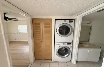 full size in unit laundry