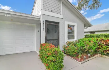 8955 Seascape Front Door