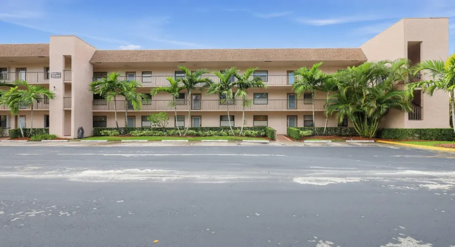 01_Building_177-Exterior-0295