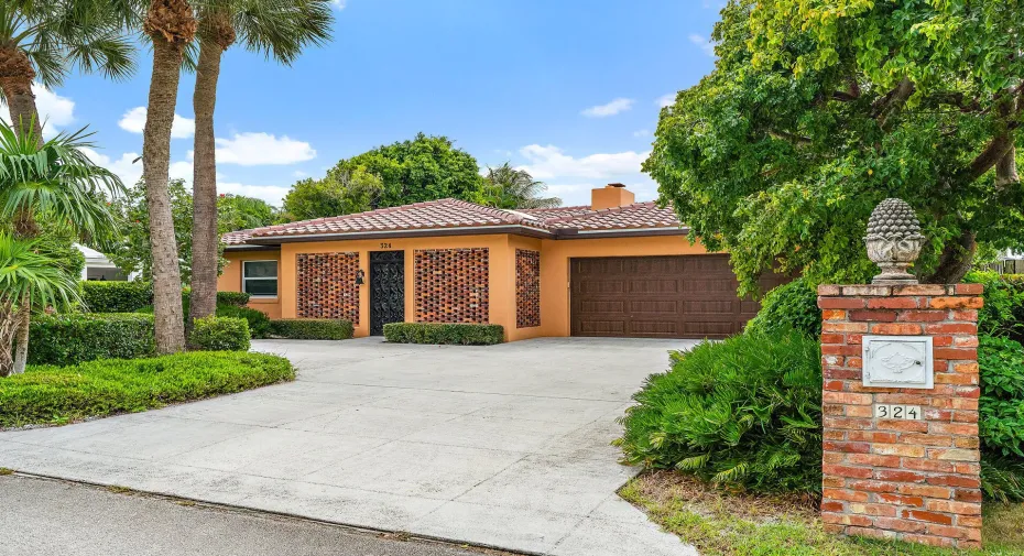 324 Sandal Lane