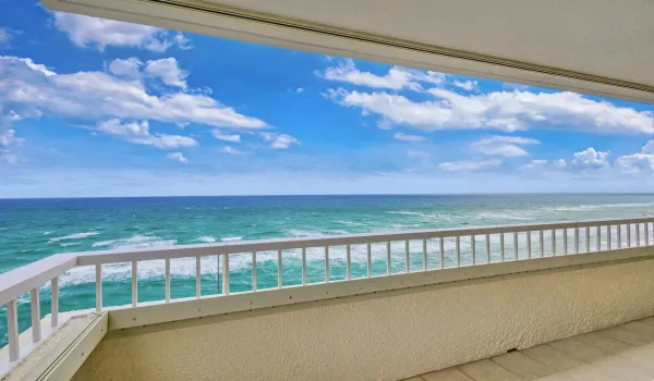 57' Wrap around Balcony