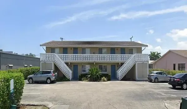 Apartment in Boca Raton