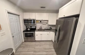 Kitchen Unit 2