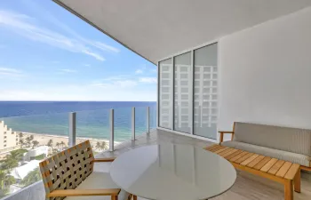 10__g6i7847