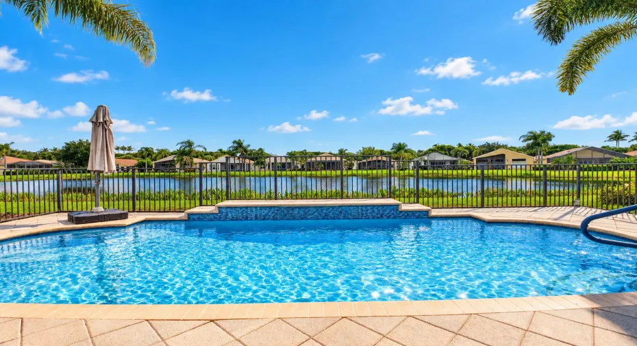 Welcome to your private Paradise!