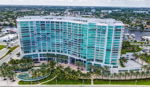 Plaza at Oceanside - Exterior Front