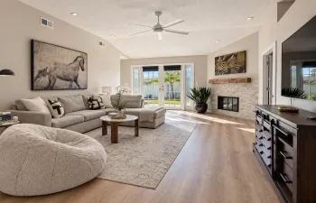 13009 Living Room