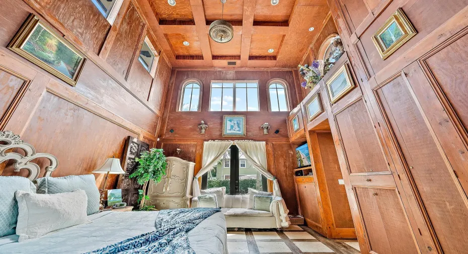 245 Arlington Rd -12