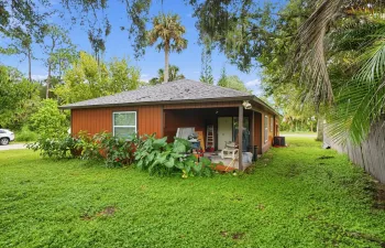 09_4600_1st_St_SW-Exterior-1313