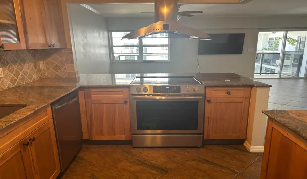 Open Kitchen