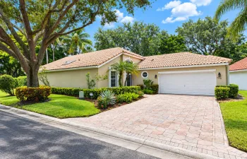 5379 Brookview Dr_Amy Doran_1