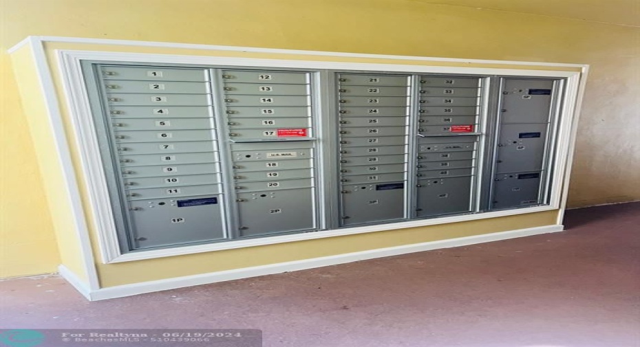 New Mail Boxes