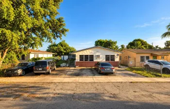 Sunny Suburban Home at Golden Hour