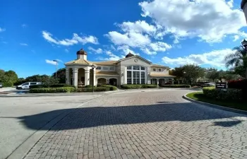 BELMONT-Clubhouse