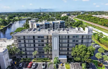 20 Royal Palm Way